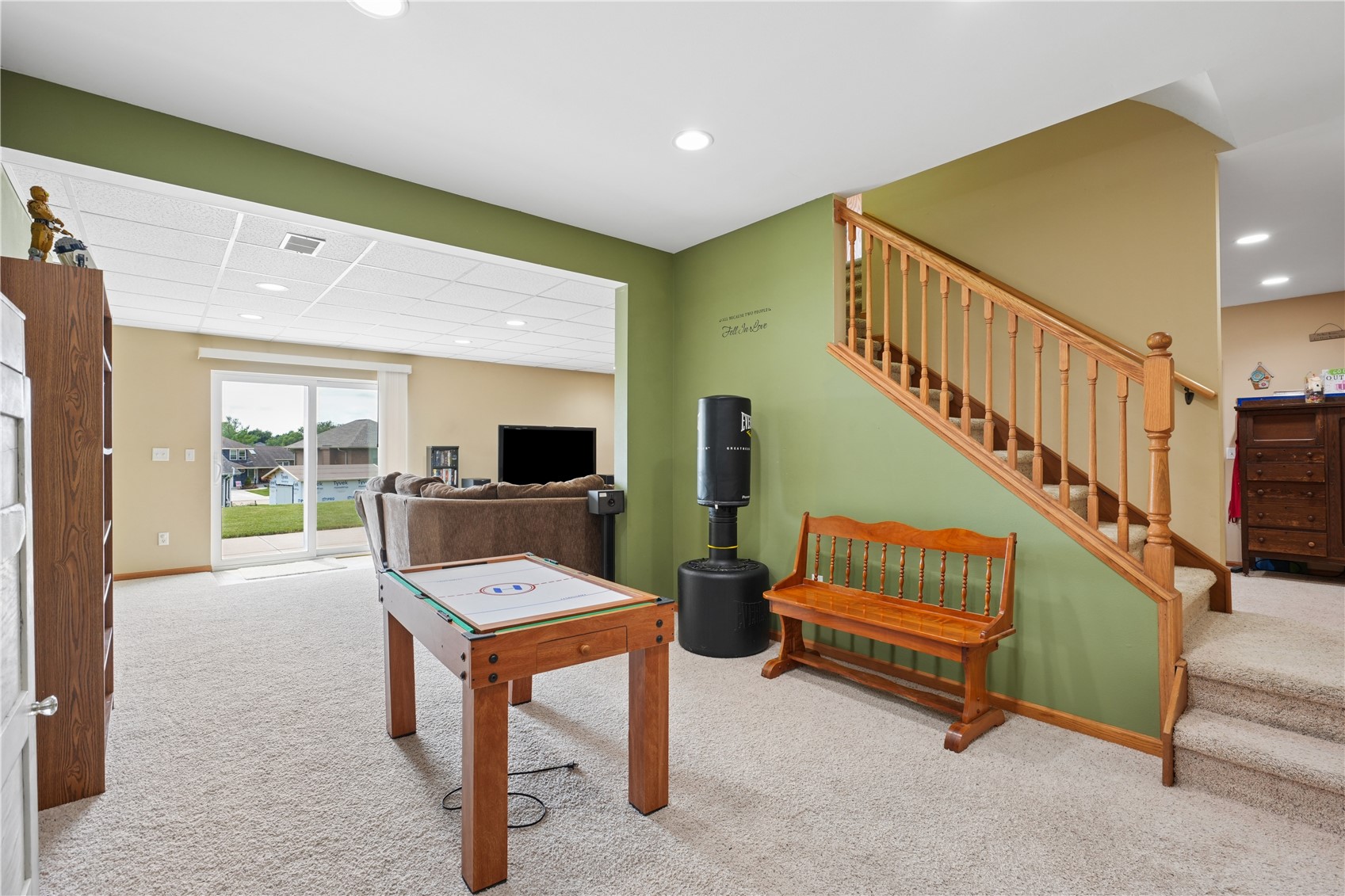 501 Limerock Drive NW Cedar Rapids IA 52405