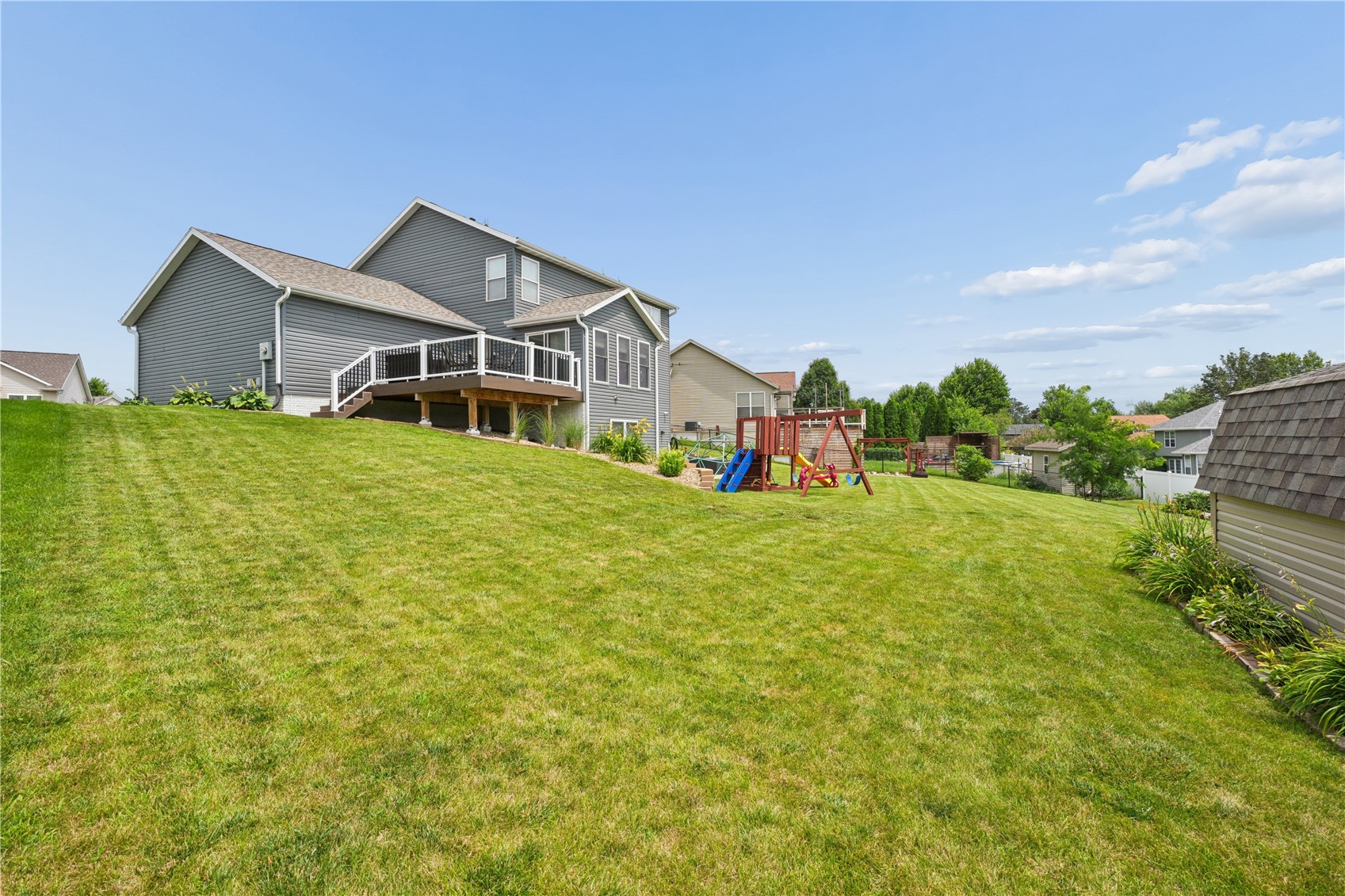 501 Limerock Drive NW Cedar Rapids IA 52405