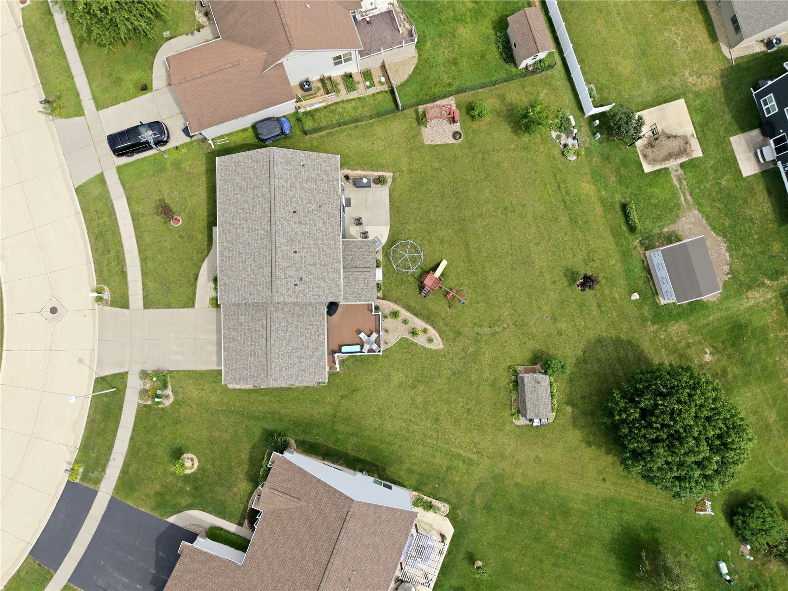501 Limerock Drive NW Cedar Rapids IA 52405