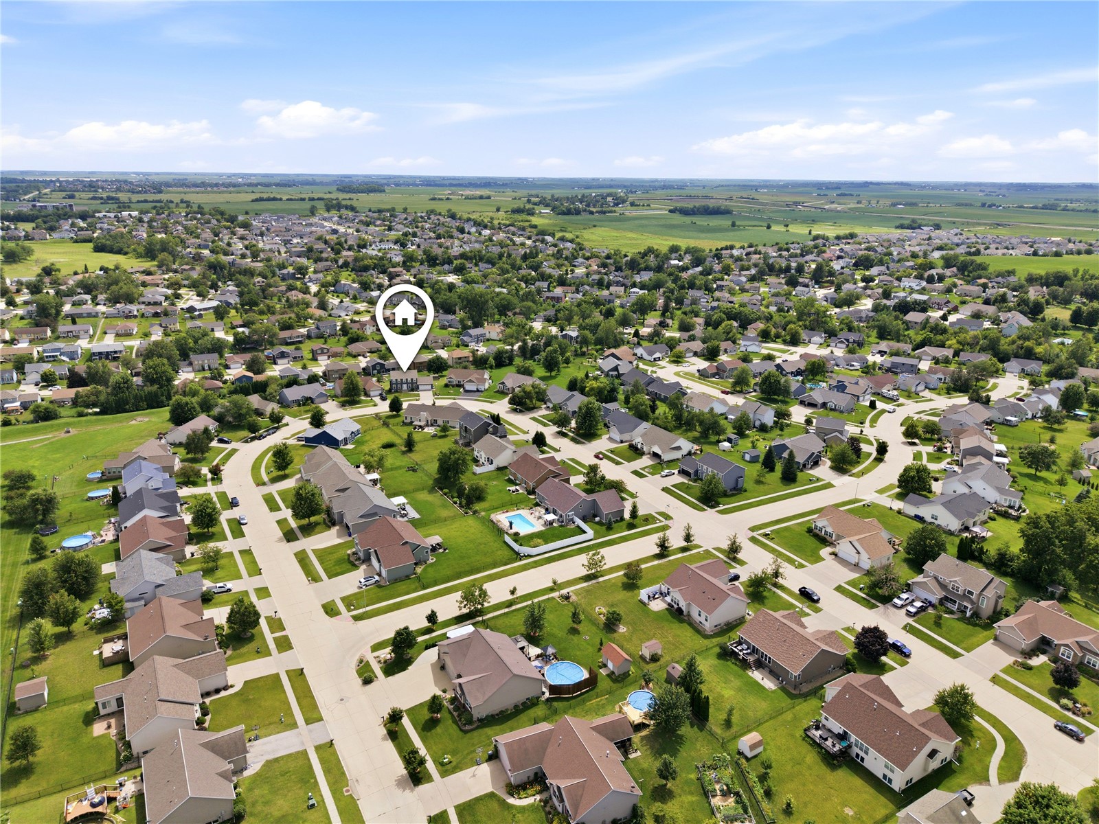 501 Limerock Drive NW Cedar Rapids IA 52405