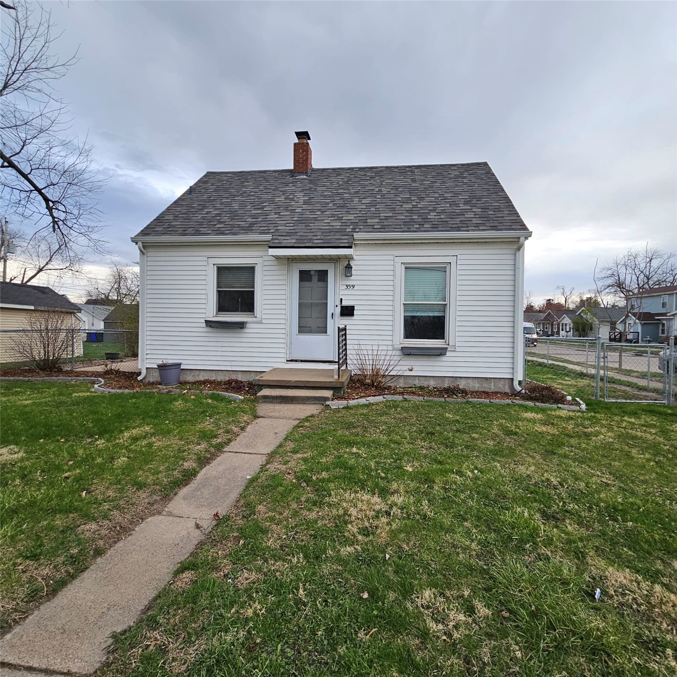 359 15th Avenue SW Cedar Rapids IA 52404