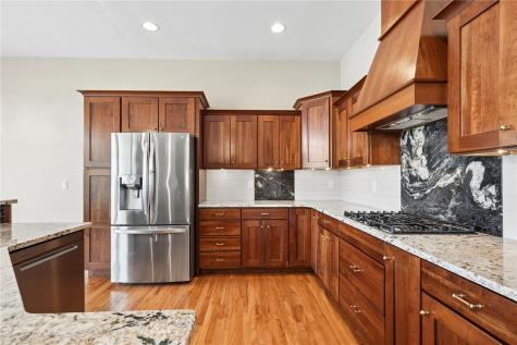 4617 Oak Creek Court NE Cedar Rapids IA 52411