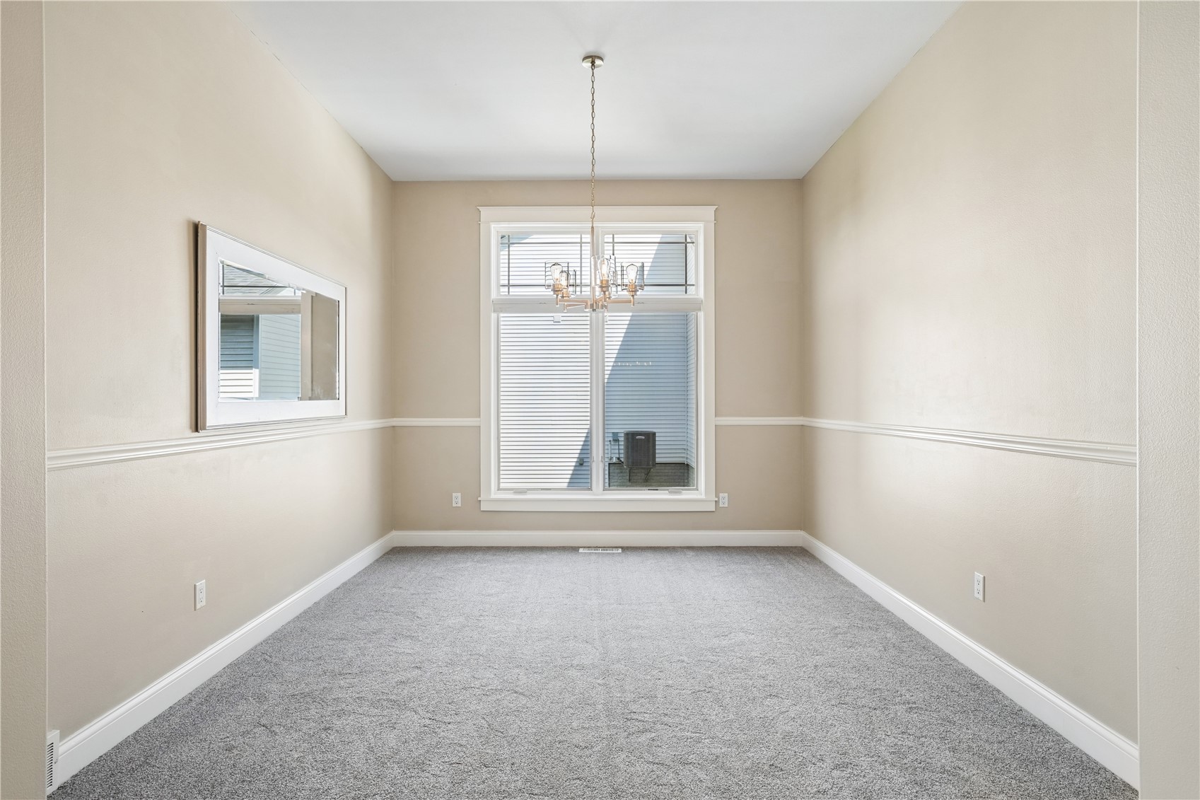 4617 Oak Creek Court NE Cedar Rapids IA 52411