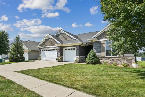 4617 Oak Creek Court NE Cedar Rapids IA 52411