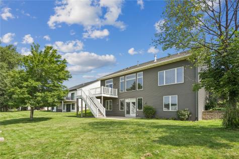 4617 Oak Creek Court NE Cedar Rapids IA 52411