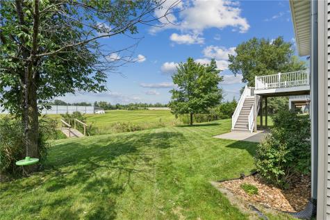 4617 Oak Creek Court NE Cedar Rapids IA 52411