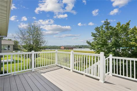 4617 Oak Creek Court NE Cedar Rapids IA 52411
