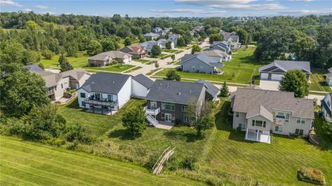 4617 Oak Creek Court NE Cedar Rapids IA 52411