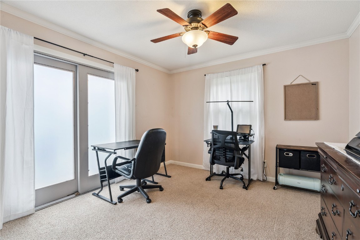 1322 Woodside Drive NW Cedar Rapids IA 52405