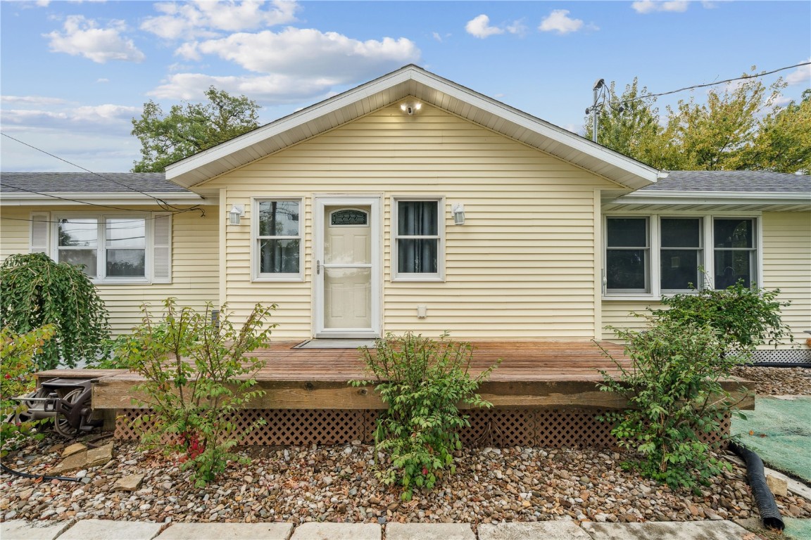 1322 Woodside Drive NW Cedar Rapids IA 52405