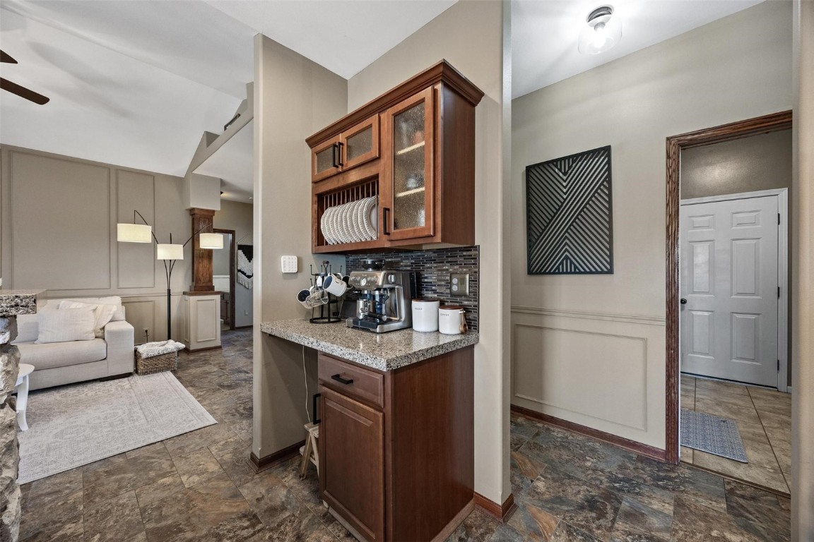 5102 Windmill Court SW Cedar Rapids IA 52404