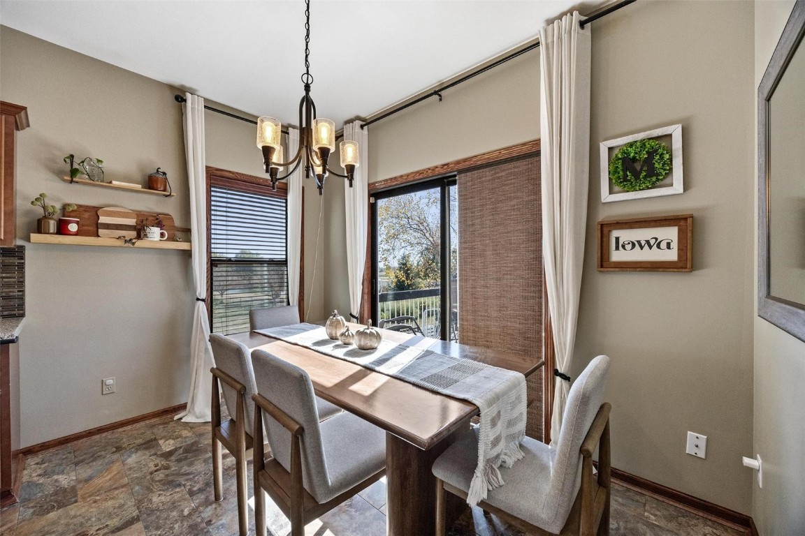 5102 Windmill Court SW Cedar Rapids IA 52404