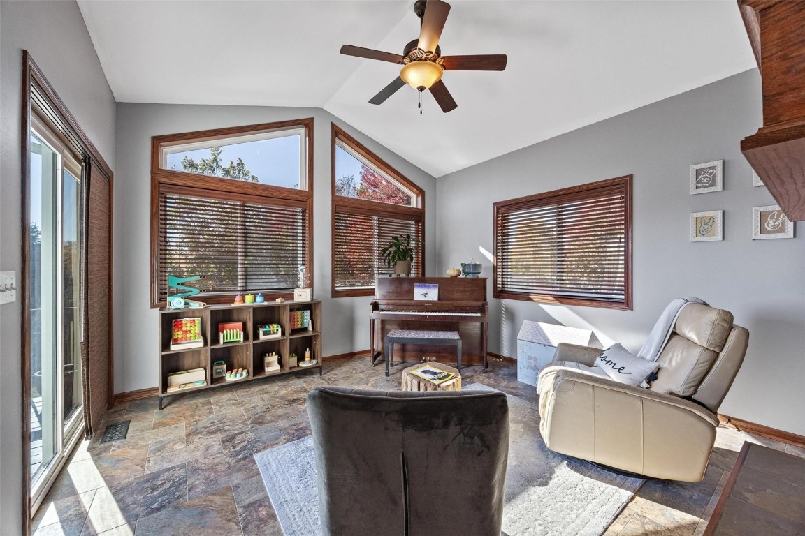 5102 Windmill Court SW Cedar Rapids IA 52404
