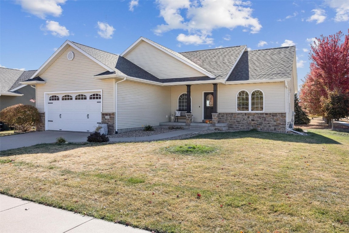 5102 Windmill Court SW Cedar Rapids IA 52404
