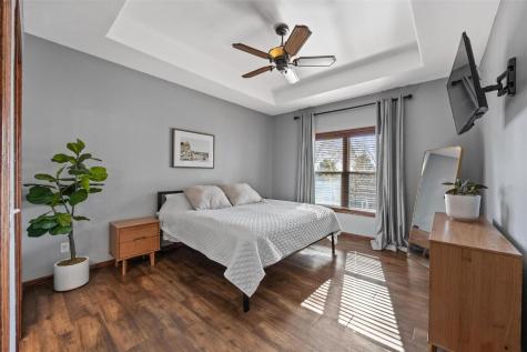 5102 Windmill Court SW Cedar Rapids IA 52404