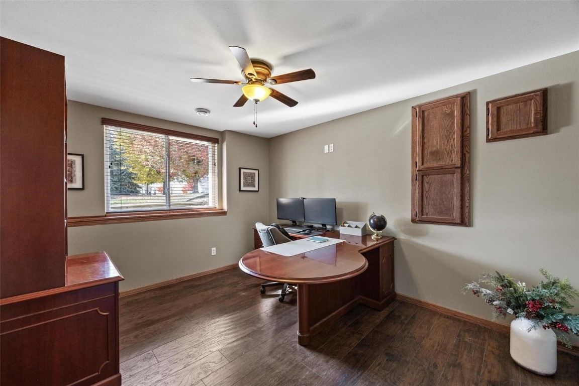 5102 Windmill Court SW Cedar Rapids IA 52404