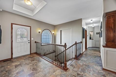 5102 Windmill Court SW Cedar Rapids IA 52404