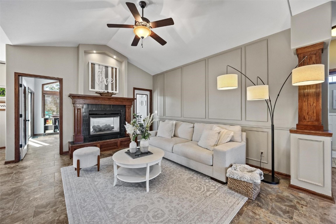5102 Windmill Court SW Cedar Rapids IA 52404