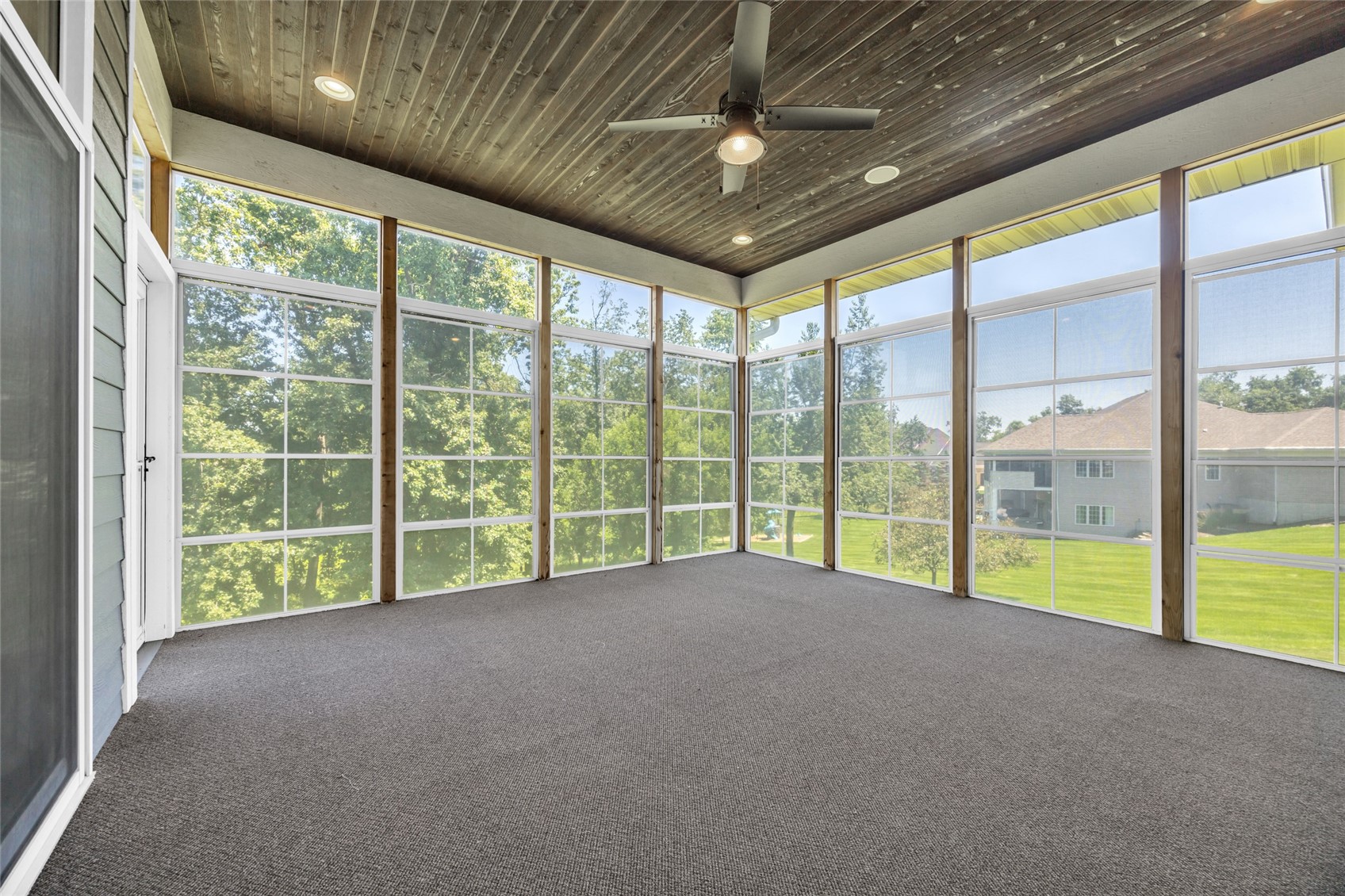 2611 Diamondwood Drive Cedar Rapids IA 52403