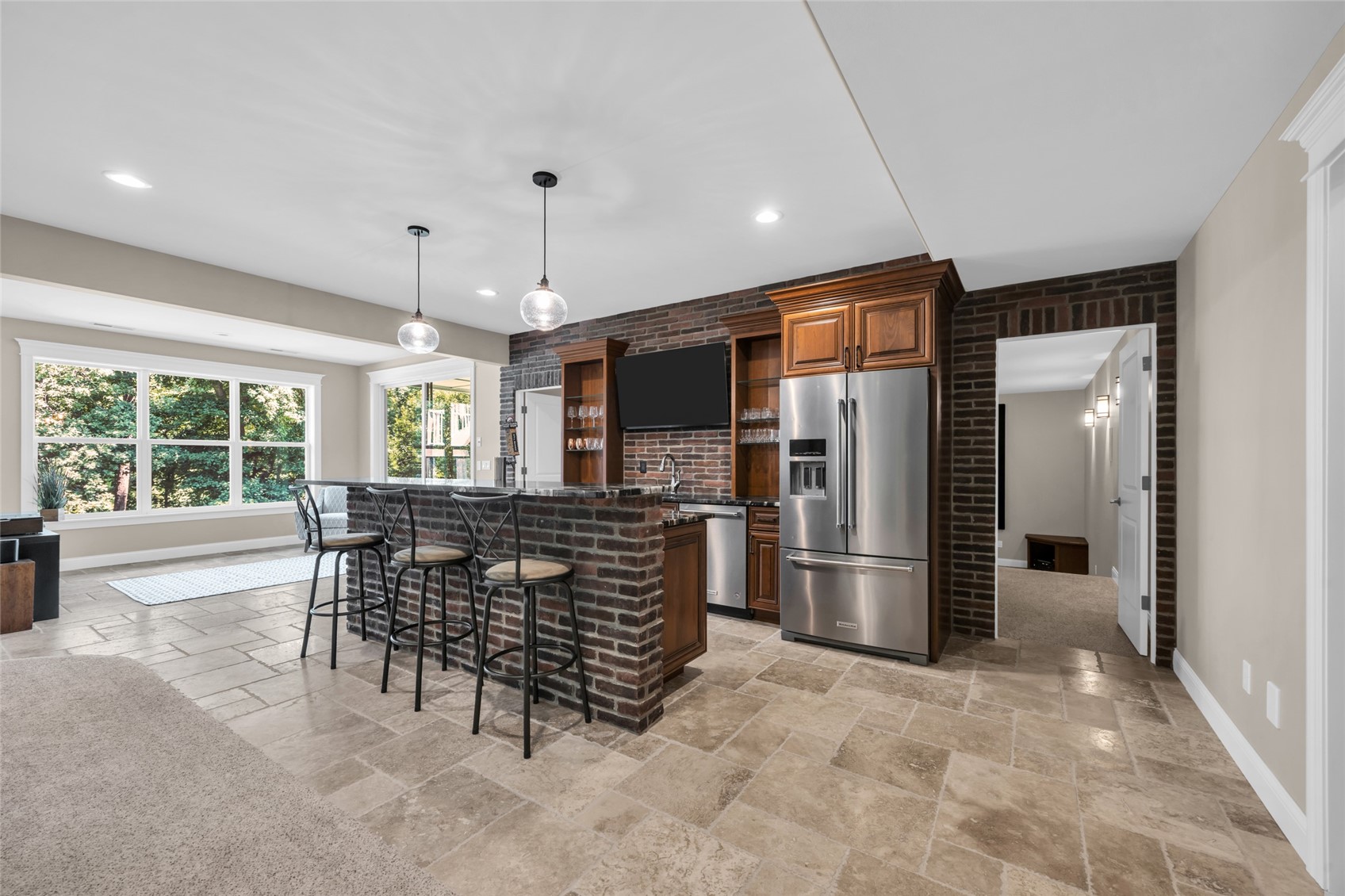 2611 Diamondwood Drive Cedar Rapids IA 52403