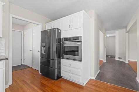 4035 Willowbrook Drive Marion IA 52302