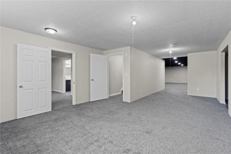 4035 Willowbrook Drive Marion IA 52302