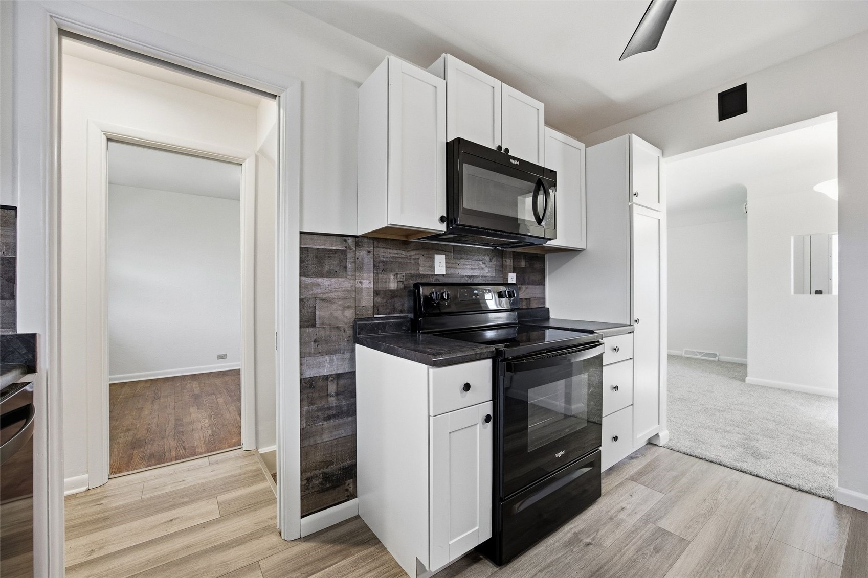 238 24th Street NW Cedar Rapids IA 52405