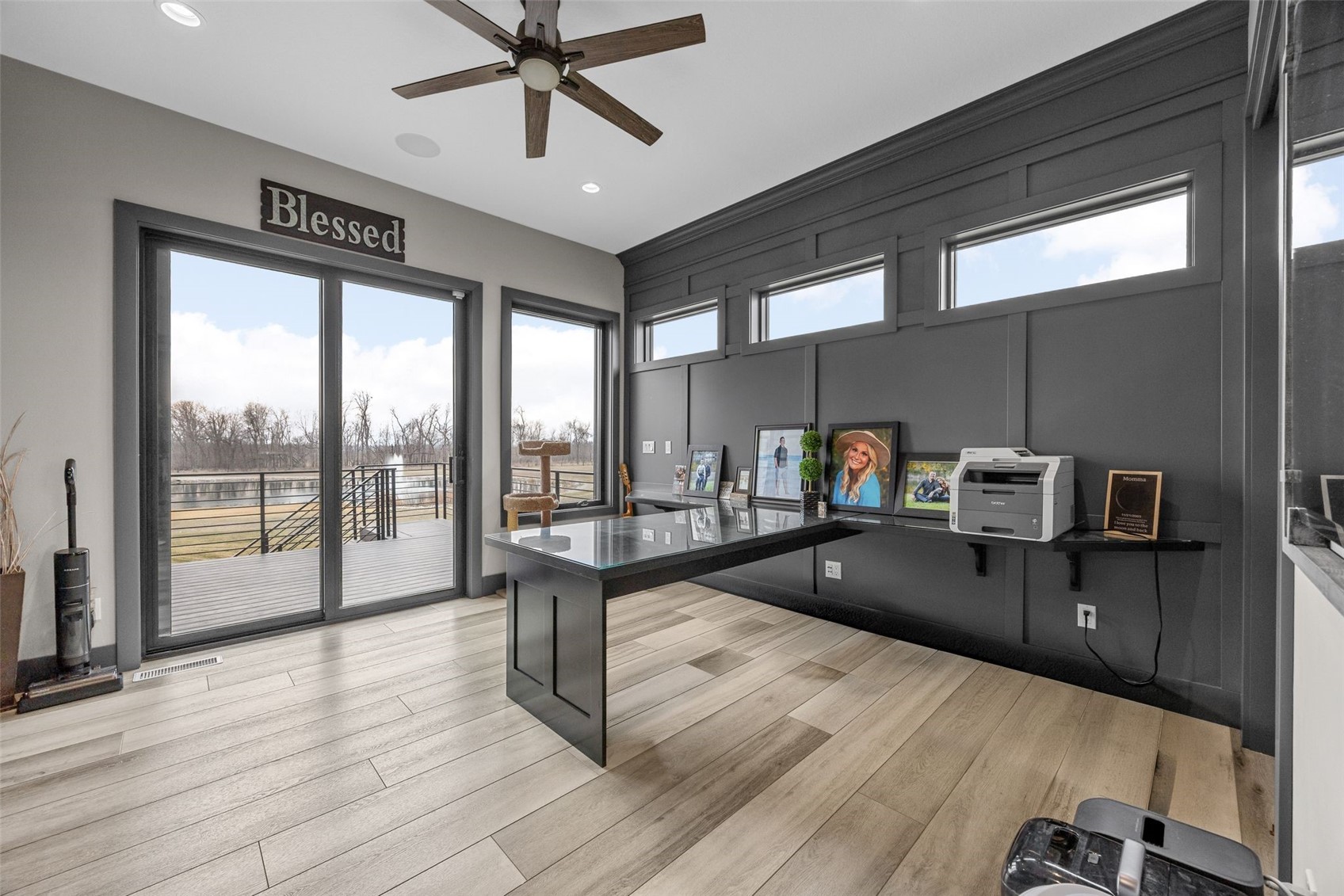 7505 Blairs Ferry Road Cedar Rapids IA 52411