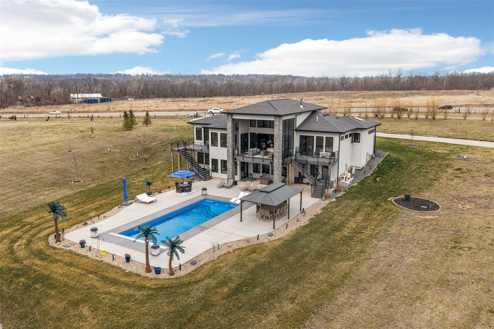 7505 Blairs Ferry Road Cedar Rapids IA 52411