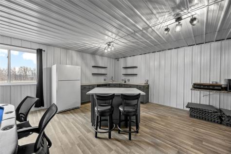 7505 Blairs Ferry Road Cedar Rapids IA 52411