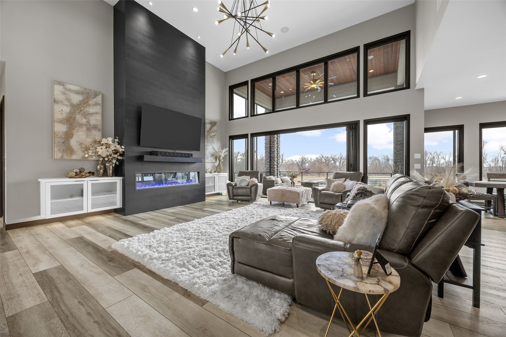 7505 Blairs Ferry Road Cedar Rapids IA 52411