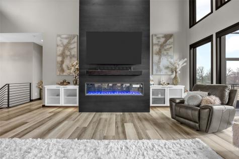 7505 Blairs Ferry Road Cedar Rapids IA 52411