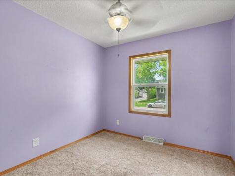 49 Devonwood Avenue SW Cedar Rapids IA 52404