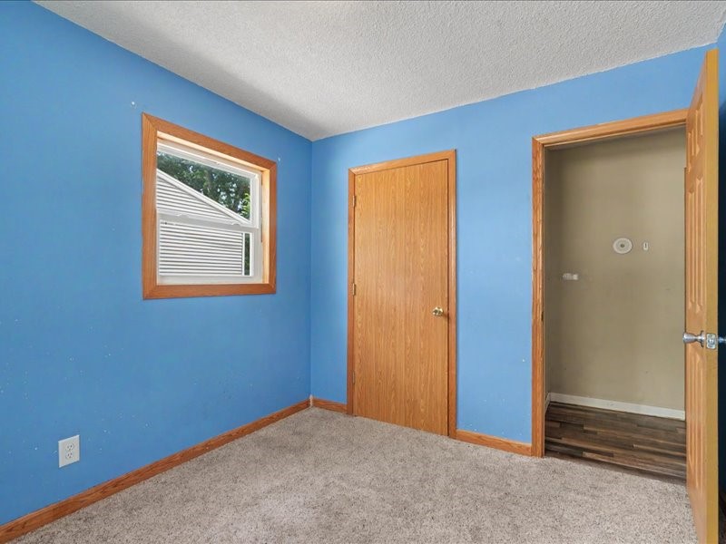 49 Devonwood Avenue SW Cedar Rapids IA 52404