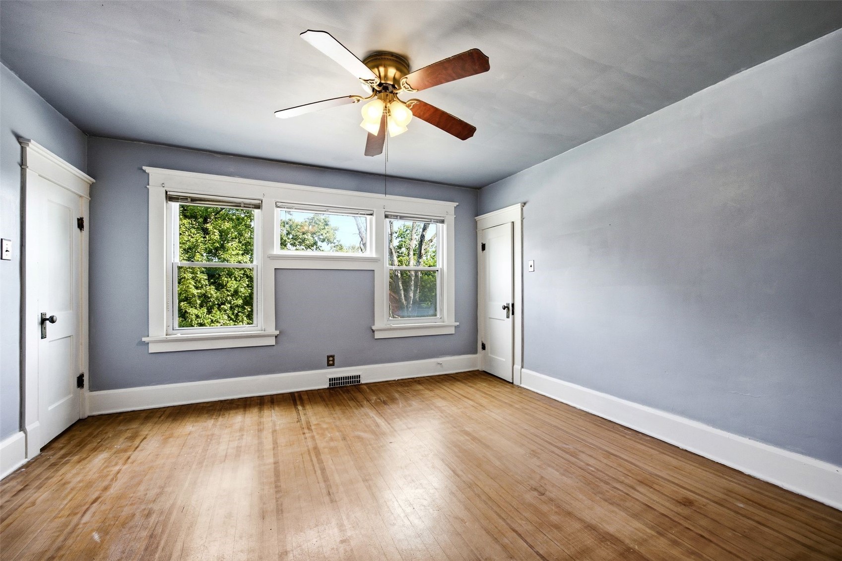 2261 Coldstream Avenue NE Cedar Rapids IA 52402