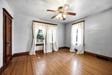 2261 Coldstream Avenue NE Cedar Rapids IA 52402
