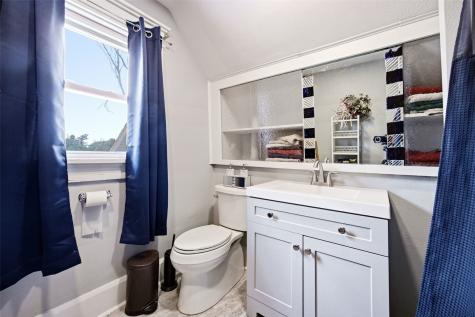 2261 Coldstream Avenue NE Cedar Rapids IA 52402