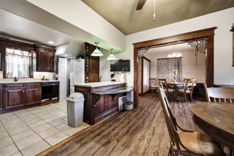 2261 Coldstream Avenue NE Cedar Rapids IA 52402