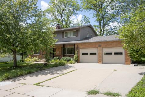 347 Koser Avenue Iowa City IA 52246
