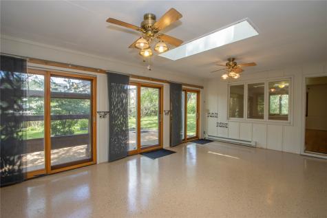 347 Koser Avenue Iowa City IA 52246