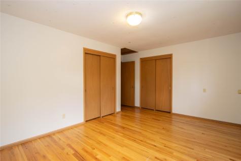 347 Koser Avenue Iowa City IA 52246