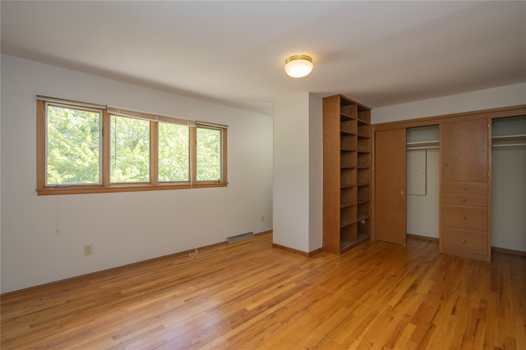 347 Koser Avenue Iowa City IA 52246