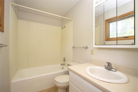 347 Koser Avenue Iowa City IA 52246