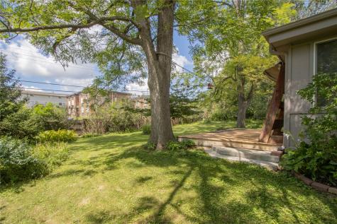 347 Koser Avenue Iowa City IA 52246