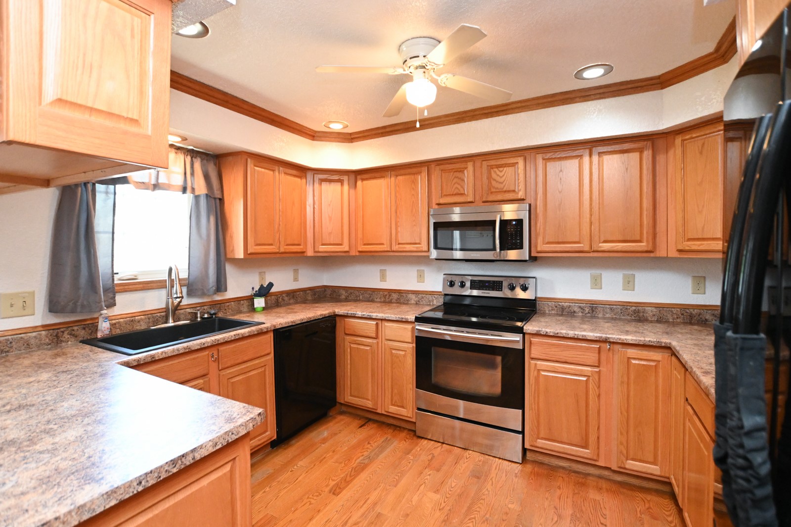 1322 J Street SW Cedar Rapids IA 52404