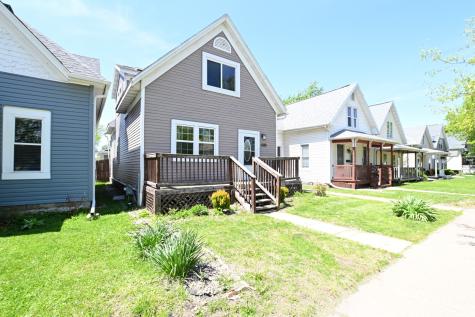 1322 J Street SW Cedar Rapids IA 52404