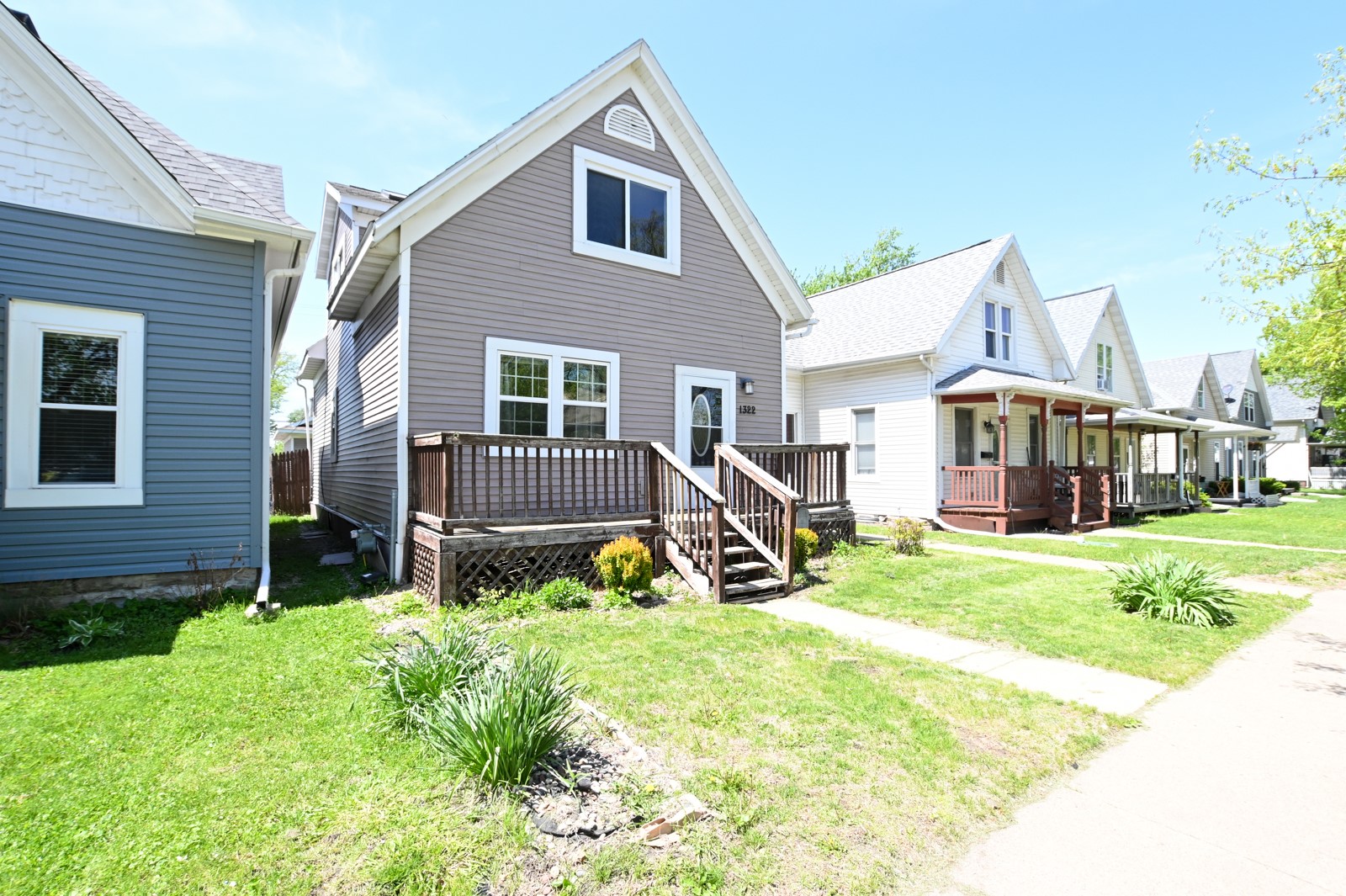 1322 J Street SW Cedar Rapids IA 52404