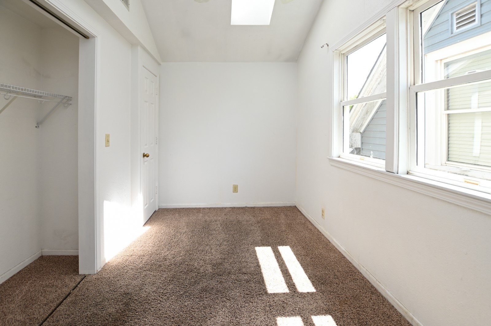 1322 J Street SW Cedar Rapids IA 52404