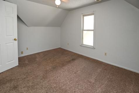 1322 J Street SW Cedar Rapids IA 52404