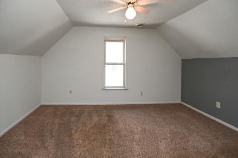 1322 J Street SW Cedar Rapids IA 52404